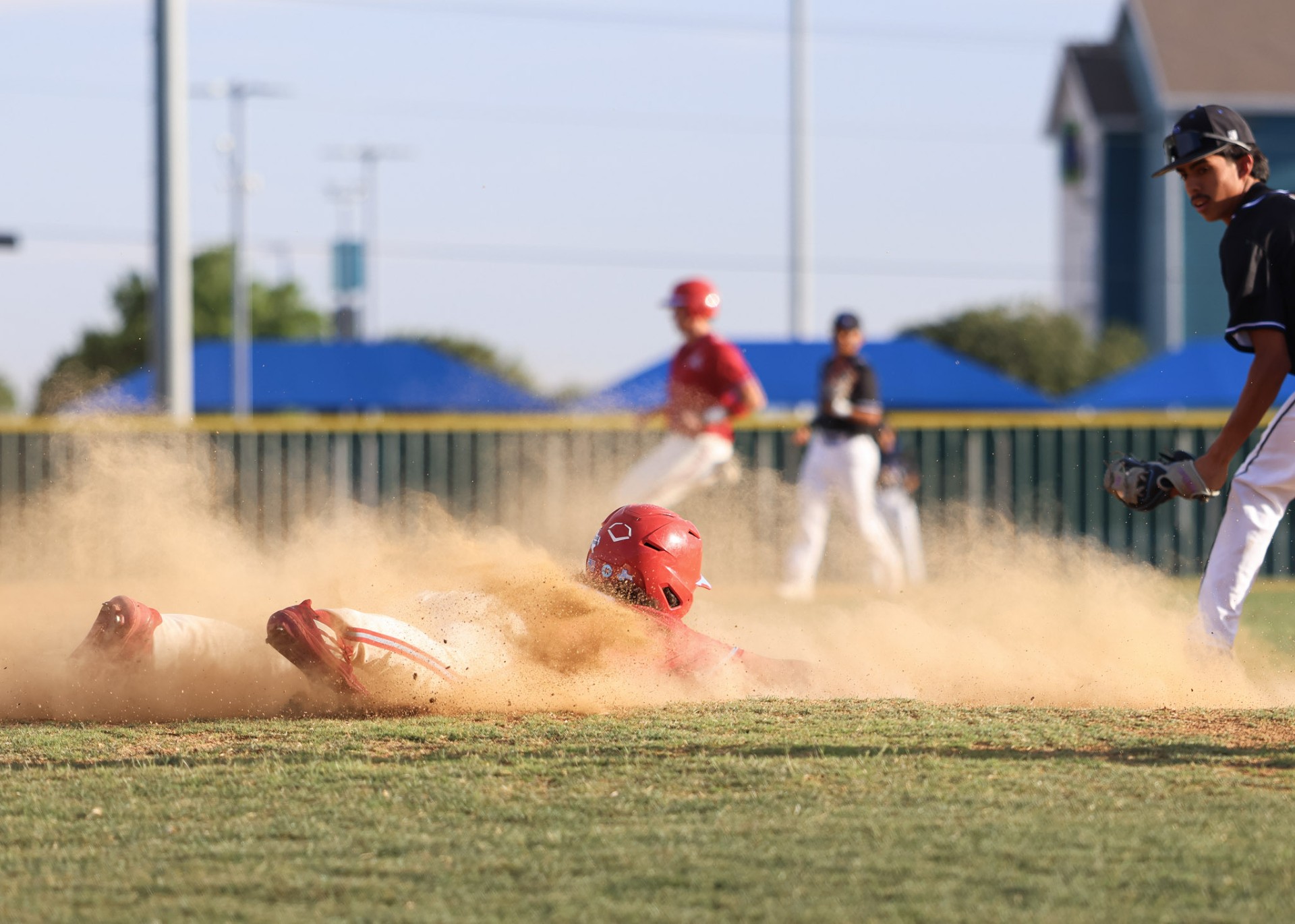 Baserunner sliding