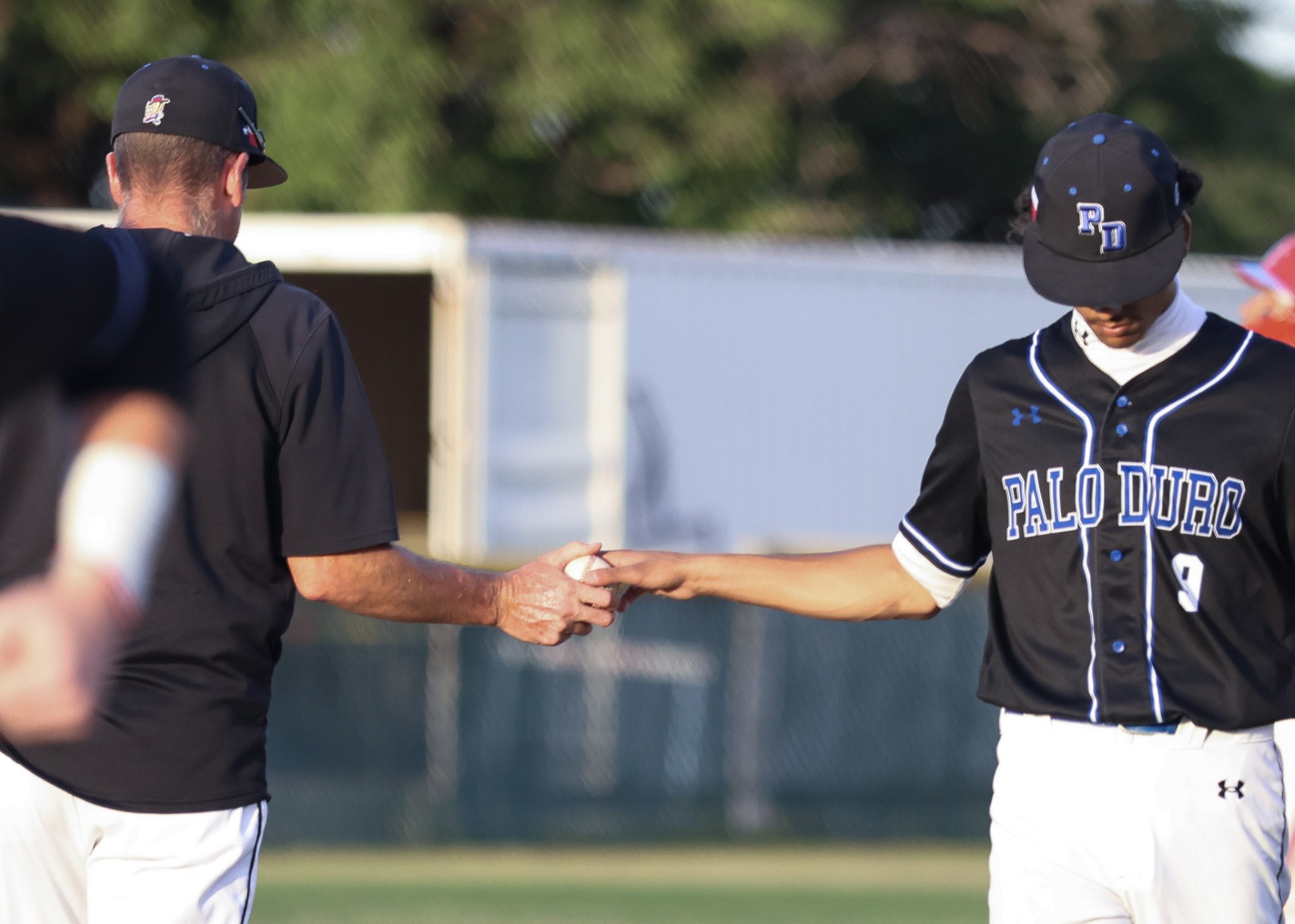 Ball handoff — Palo Duro